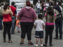 Quienes viven en zonas urbanas duermen en promedio cinco o seis horas diarias. EL INFORMADOR / ARCHIVO