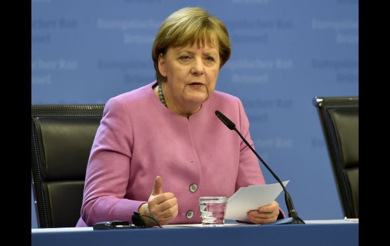 A juicio de Merkel, el acuerdo refleja que, cuando en la UE hay algo en juego, 'es capaz de buscar una solución'. AP / M. Meissner