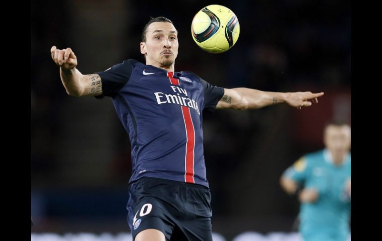 El sueco Zlatan Ibrahimovic eleva su cifra anotadora a 30 tantos en lo que va de curso, 23 en la Ligue 1. EFE /