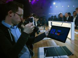 Huawei entra a la competencia donde Microsoft participa con la Surface, Samsung con la Galaxy Tab Pro 12.2 y Apple con el iPad Pro. AFP / I. Gene