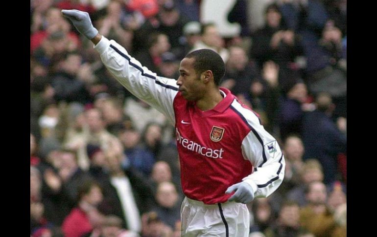 Henry fue uno de los protagonistas de la final de la Champions que midió al Arsenal con el cuadro catalán en 2006. AFP / ARCHIVO