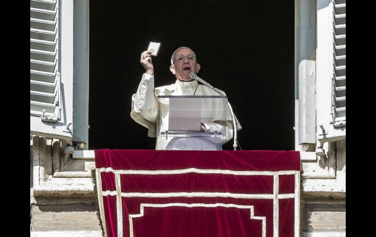 En el mensaje difundido señalan que el Papa extiende sus oraciones a las familias de fallecidos y heridos en el país asiático. EFE / A. Carconi