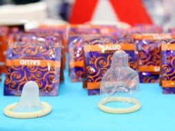 Científicos buscan herramientas para ayudar a las mujeres a protegerse cuando sus parejas no usan condón. NTX / ARCHIVO