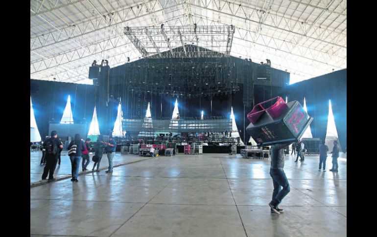 Escenario. Todo listo para que el público cante con la agrupación estadounidense. EL INFORMADOR / M. Vargas