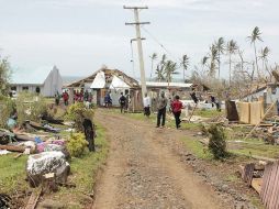 Destrozos causados por el paso del ciclón Winston en una zona residencial del distrito de Tailevu del Norte. EFE / Gobierno de Fiji