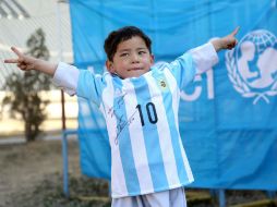 A pesar de que se tiene planeado un encuentro entre el astro argentino y el pequeño, éste no se ha podido concretar. AFP / J. Soriano