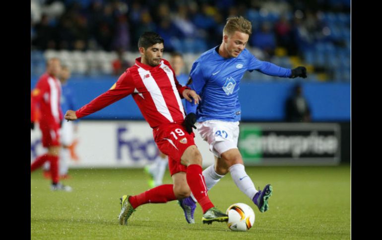 El conjunto andaluz se empleó a fondo para pasar a octavos de final y hacer valer la renta de 3-0 que logró en el partido de ida. EFE / S. Ekornesvaag