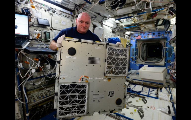 Los científicos esperan aprender lo suficiente de la misión de Kelly para abrir camino a Marte en dos décadas. TWITTER / @StationCDRKelly