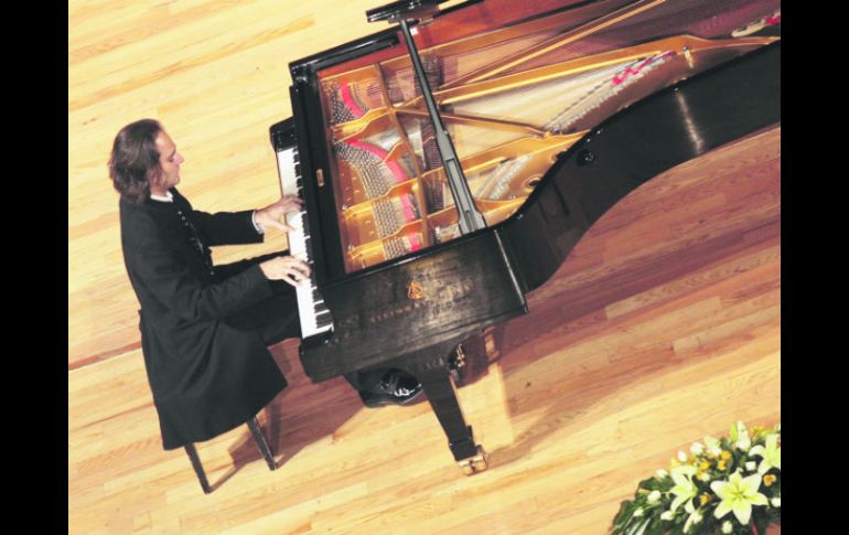 Invitado. El pianista Gergely Bogányi vuelve al Festival Cultural de Mayo como uno de los invitados de honor. EL INFORMADOR / E. Barrera