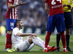 Karim Benzema se perderá un mes importante para el cuadro Blanco. AP / O. del Pozo