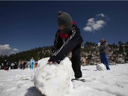 La nieve que cubre al Nevado de Toluca es debido a las condiciones de frío y lluvia que prevalecen en el Valle de México. SUN / ARCHIVO