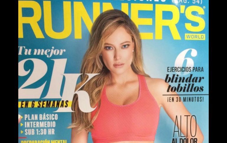 Huppenkothen compartió en sus perfiles sociales la imagen en la que se aprecia con el atuendo. INSTAGRAM / @vanehupp