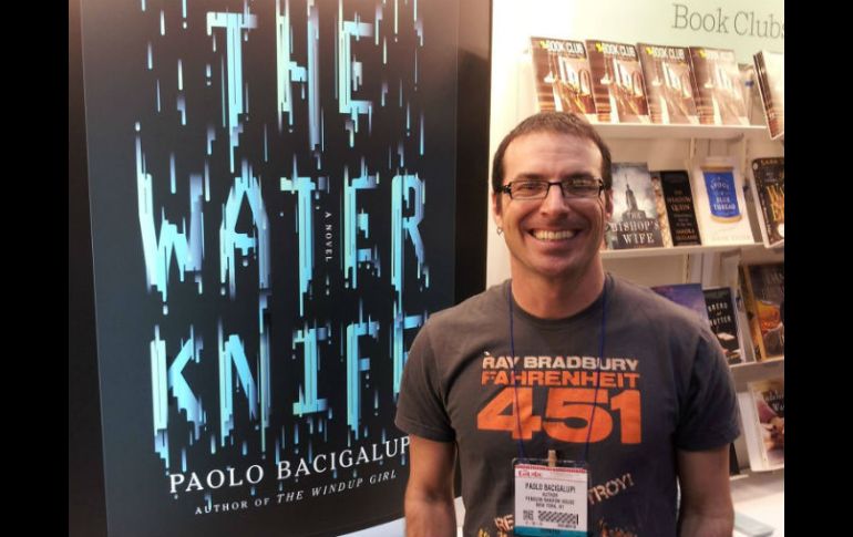 The Water Knife', de Paolo Bacigalupi está considerado dentro del corpus. La novela versa sobre guerras por agua. FACEBOOK / PaoloBAuthor