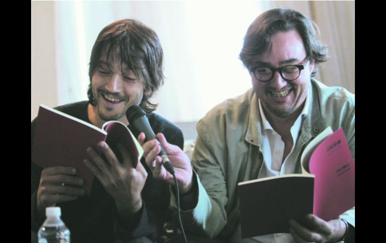 Contento. El actor Diego Luna, durante la presentación de las novedades de la editorial Cinema 23. EL INFORMADOR / F. Atilano