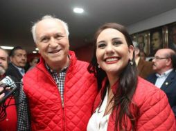 En la imagen José Socorro Velázquez y Mariana Fernández Ramírez. FACEBOOK / Cerrar Comité Directivo Estatal PRI Jalisco