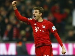 Müller colabora con dos goles para el triunfo del Bayern, al igual que Alcántara, mientras que Lewandowski anota uno. AP / M. Schrader