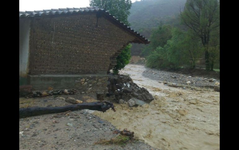 Brigadas de Protección Civil estatal permanecen en las zonas afectadas por los fenómenos climatológicos. NTX / ARCHIVO