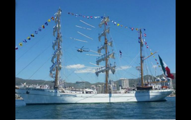 Los cadetes destacados de la Heroica Escuela Naval complementarán su formación al navegarán por los océanos Pacífico y Atlántico. TWITTER / @SEMAR_mx