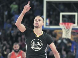 Stephen Curry. El jugador estrella de los Warriors de Golden State promedió 30.5 puntos por juego durante la semana. AP /  B. Margot