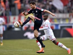 El Bayern Munich domina el cotejo, pero no pueden ampliar el marcador porque la defensa de los locales es inquebrantable. AP / M. Meissner