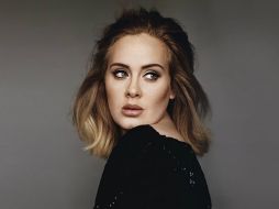 Los archivos sustraídos aparecieron en un grupo de Facebook dedicado a los fans de la intérprete de 'Hello'. FACEBOOK / Adele