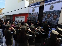 Como parte de la ceremonia ciudadanos y autoridades guardaron un minuto de silencio. ESPECIAL /