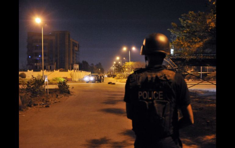 Esto se presenta casi cuatro meses después que yihadíes atacaron el hotel Radisson Blu en la capital de Mali y mataron a 20 personas. AFP / H. Kouyate