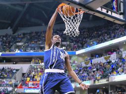 Kevin Durant. El jugador de Oklahoma City clava el balón durante el partido del sábado pasado ante los Pacers. AFP /  A. Lyons