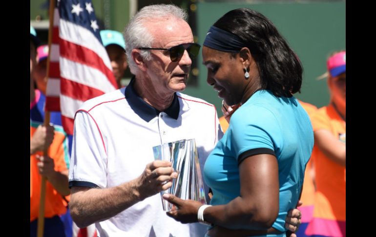 Serena Williams reclamó a Moore sus comentarios. AFP / R. Beck