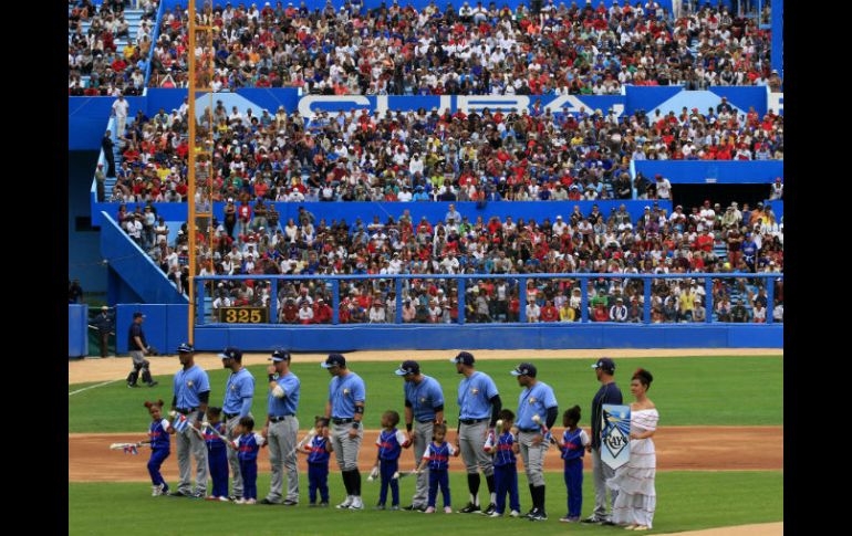 La novena estadounidense mostró superioridad en el terreno de juego, lo cual contribuyó para que se llevaran la victoria. NTX / J. Lira