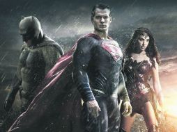 Este año Batman y Superman dominan la cartelera, pero serán relevados por otros superhéroes. ESPECIAL / Warner