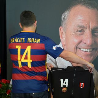 Barcelona lucirá 'Gracias Johan' en el Clásico