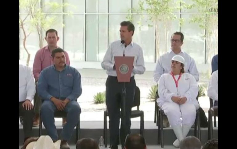 El Jefe del Ejecutivo encabeza la inauguración del Agroparque Integradora Sukarne Lucero en Durango. TWITTER / @PresidenciaMX