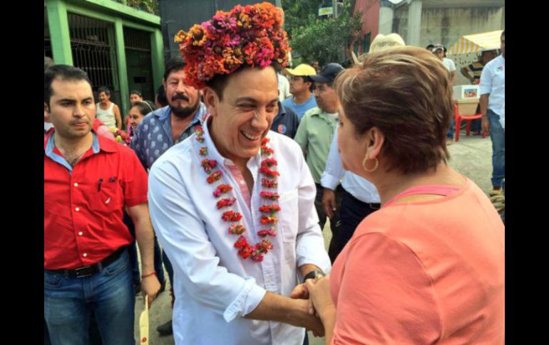 Omar Fayad reiteró también que los pueblos indígenas serán prioridad para su administración hidalguense. TWITTER / @omarfayad