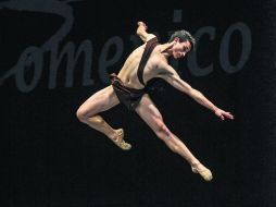 Vizcaíno conquistó al público del 'International Ballet and Contemporary Dance Competition, Domenico Modugno'. ESPECIAL / Doris Topete