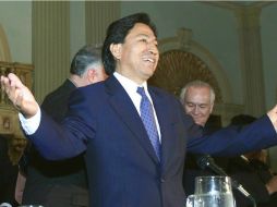 Alejandro Toledo habla sobre extraterrestres con un medio internacional. AFP / ARCHIVO