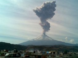 El semáforo de alerta volcánica se encuentra en amarillo fase dos de emergencia. AP / ARCHIVO