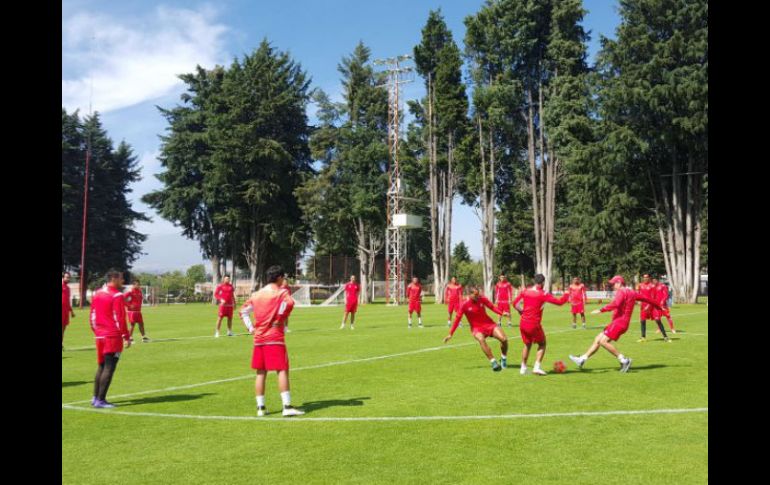 La escuadra que dirige Cardozo cerrará este lunes su preparación de cara ALduelo que se celebrará el martes en el Nemedio Diez. TWITTER / @TolucaFC