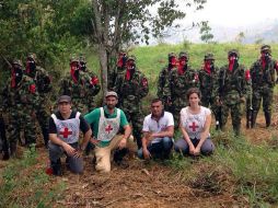 El patrullero de la Policía colombiana que estaba en poder del ELN fue dejado en libertad el pasado sábado. EFE / Cruz Roja