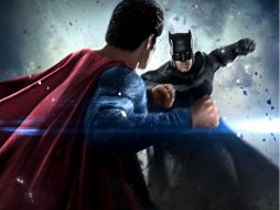 Los superpoderes de 'Batman v Superman' sigue cautivando a los cinéfilos mexicanos. TWITTER / @BatmanvSuperman