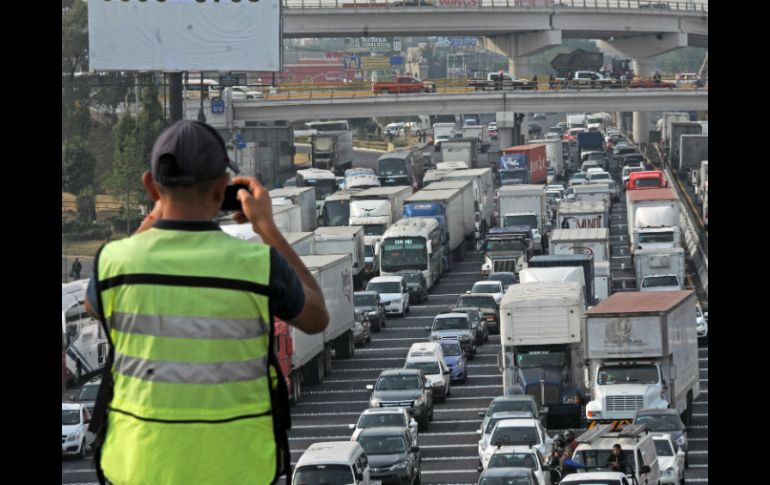 Del 5 al 8 de abril han sido sancionados mil 390 vehículos y 16 motocicletas por infringir el Reglamento de Tránsito. SUN / ARCHIVO