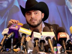 En el videoclip el intérprete asesinaba a su novia luego de encontrarla con su amante. TWITTER / @gerardoortiznet