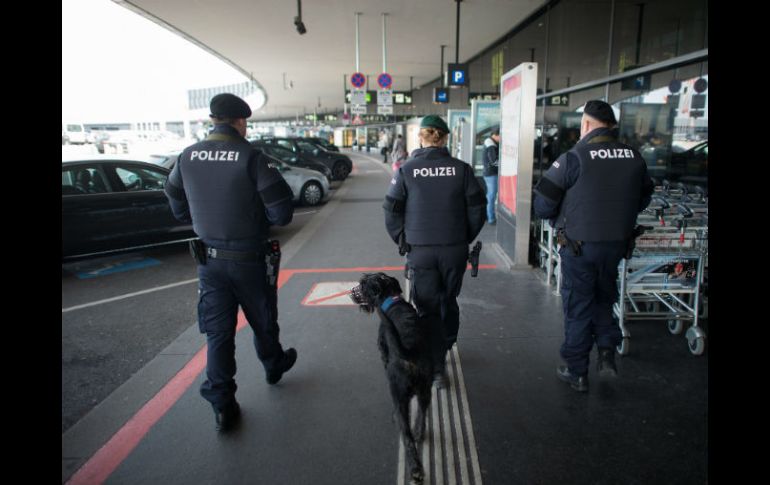 Las redadas a domicilios sospechosos, así como registros en lugares públicos, continúan en Bruselas. EFE / ARCHIVO