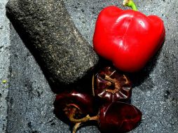 Los compuestos pueden aplicarse como salsa en alimentos para prevenir el desarrollo microbiano de comida contaminada. NTX / ARCHIVO