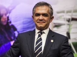 Mancera afirma que el gobierno estará permanentemente atento al asunto de las tarifas de Uber. SUN / ARCHIVO