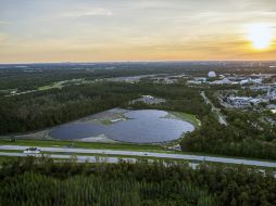 El centro de energía solar está conformado por 45 mil paneles solares y es operado por Duke Energy. AP / Walt Disney World