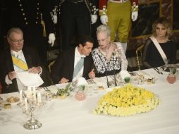 La reina Margarita II ofreció este día una cena de Estado en honor al Presidente Peña Nieto en su visita al país. EFE / M. Loevgreen