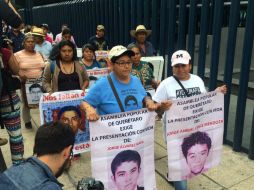 Los padres de los 43 normalistas desaparecidos busnca llegar a la ''verdad'' sobre lo sucedido con los estudiantes de Ayotzinapa. SUN / F. Ramírez