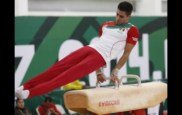 Corral culminó sexto en el All Around del Preolímpico y además calificó en la final en la prueba de barras paralelas. SUN /