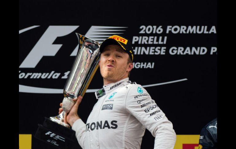 La victoria de hoy fortalece la posición como líder de la clasificación para Rosberg, que ya suma 75 puntos. EFE / D. Azubel